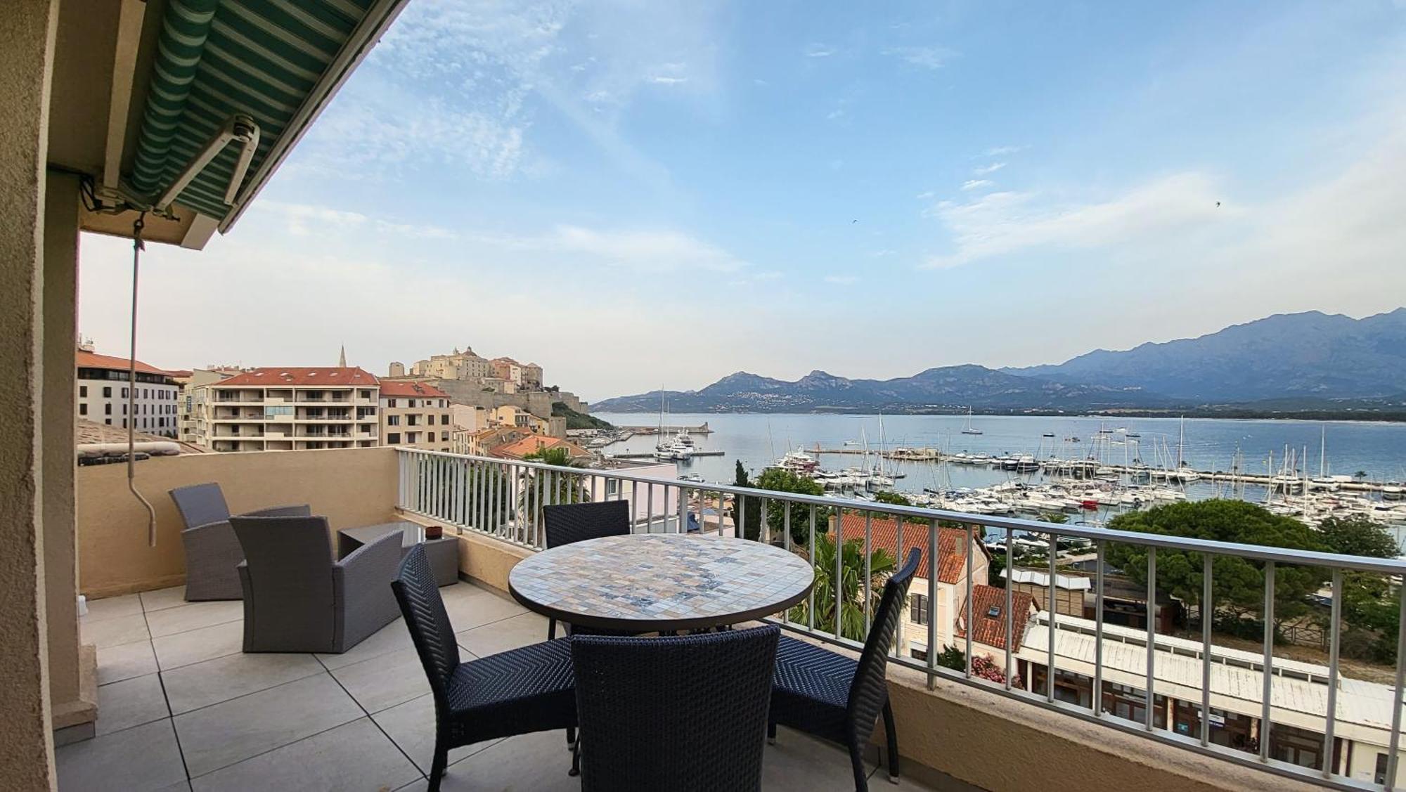 Appartement Sur La Baie, En Centre Ville Calvi  Exterior photo